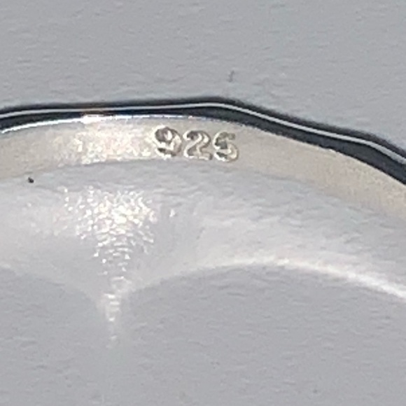 Sterling Stella & Dot - Ann Stackable Rhinestone Set of 3 Rings - Picture 5 of 8